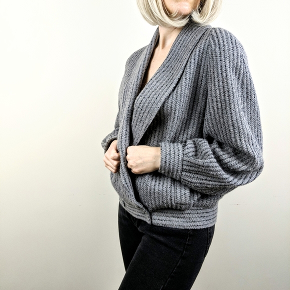 SOLD VTG 80s Gray Wool Knit Shawl Collar Jacket - Picture 2 of 10